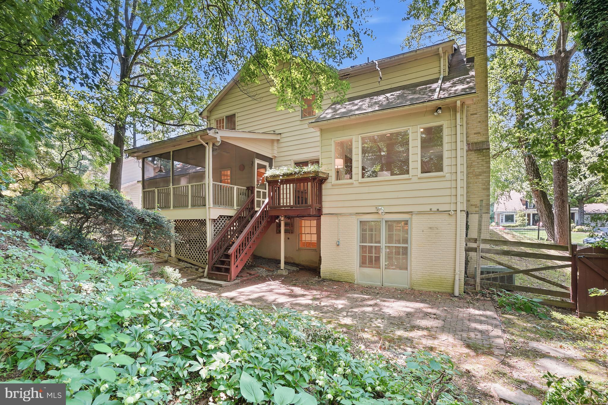 WILLERBURN ACRES - Residential