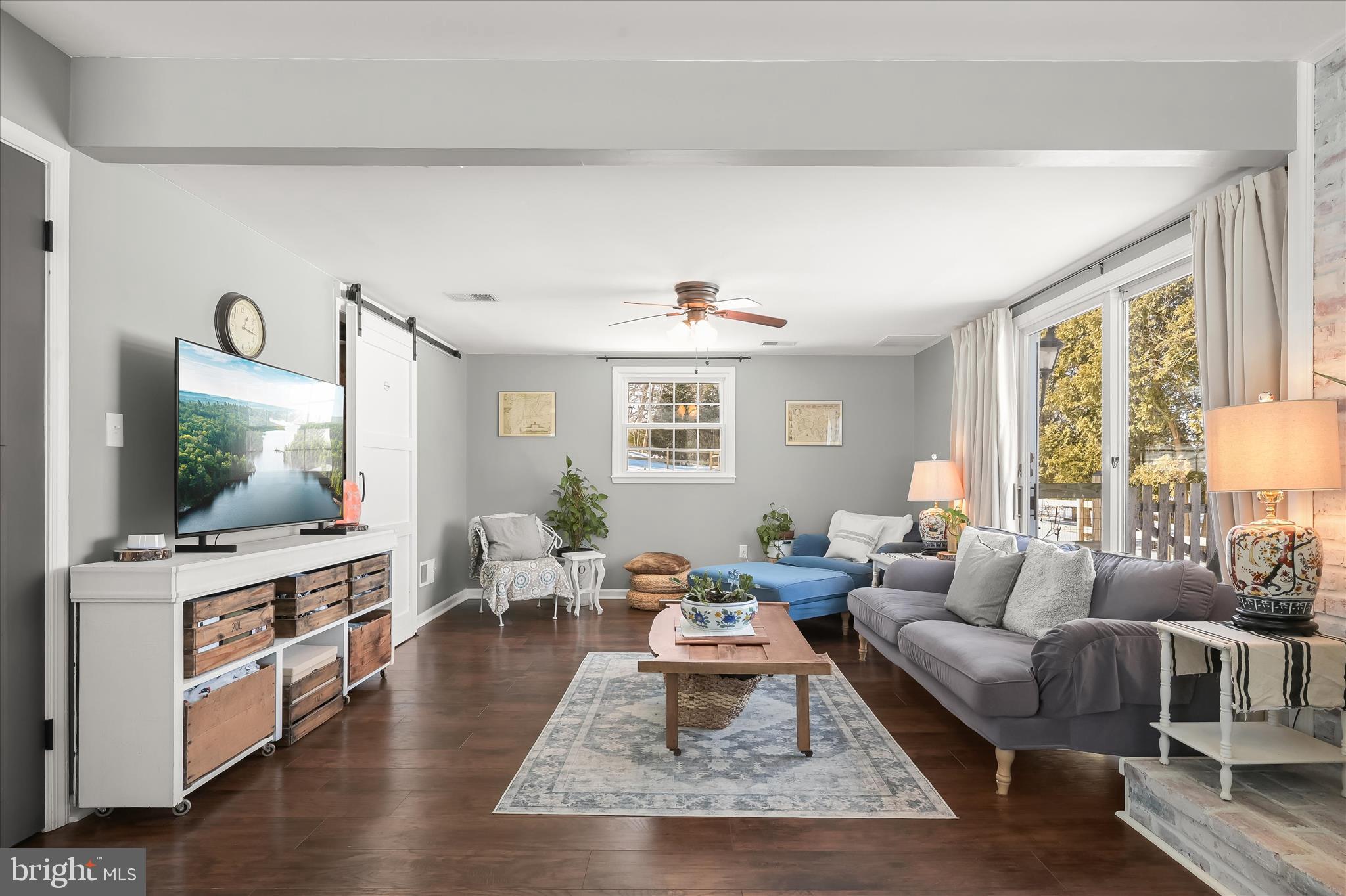 LINTON SPRINGS - Residential