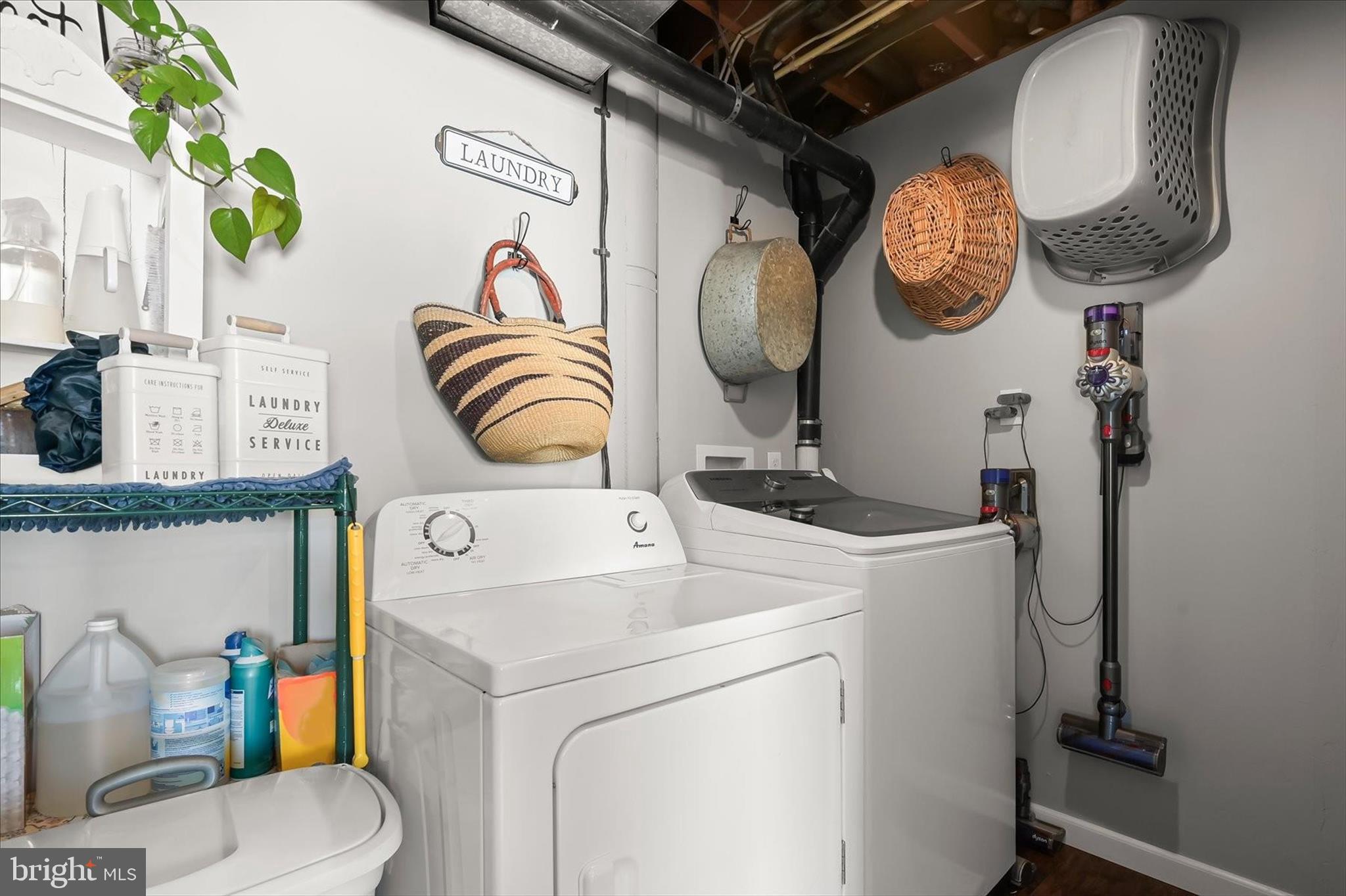 LINTON SPRINGS - Residential