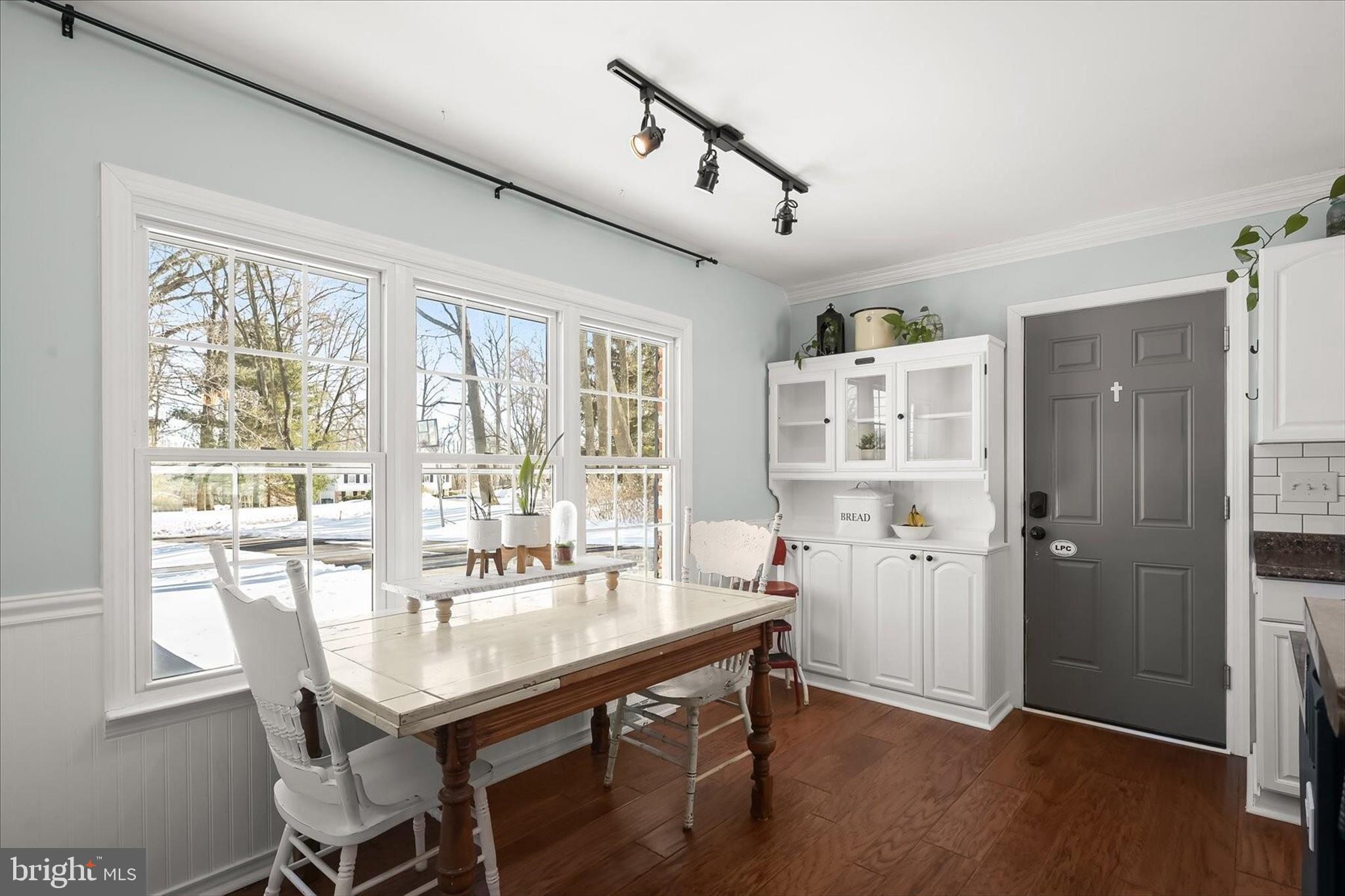 LINTON SPRINGS - Residential