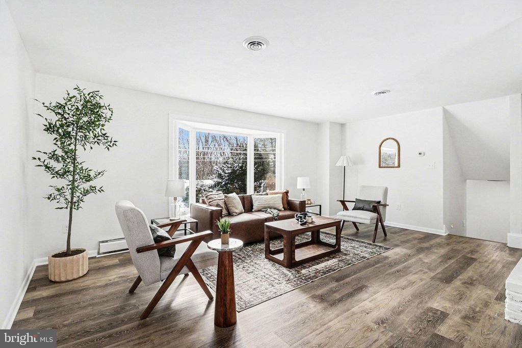 Photo of 857 Twin Oaks Drive, HUMMELSTOWN, PA 17036 (MLS # PADA2052828)