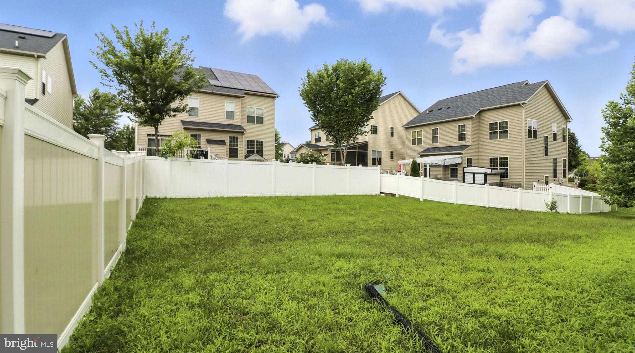 9303 GEATON PARK
