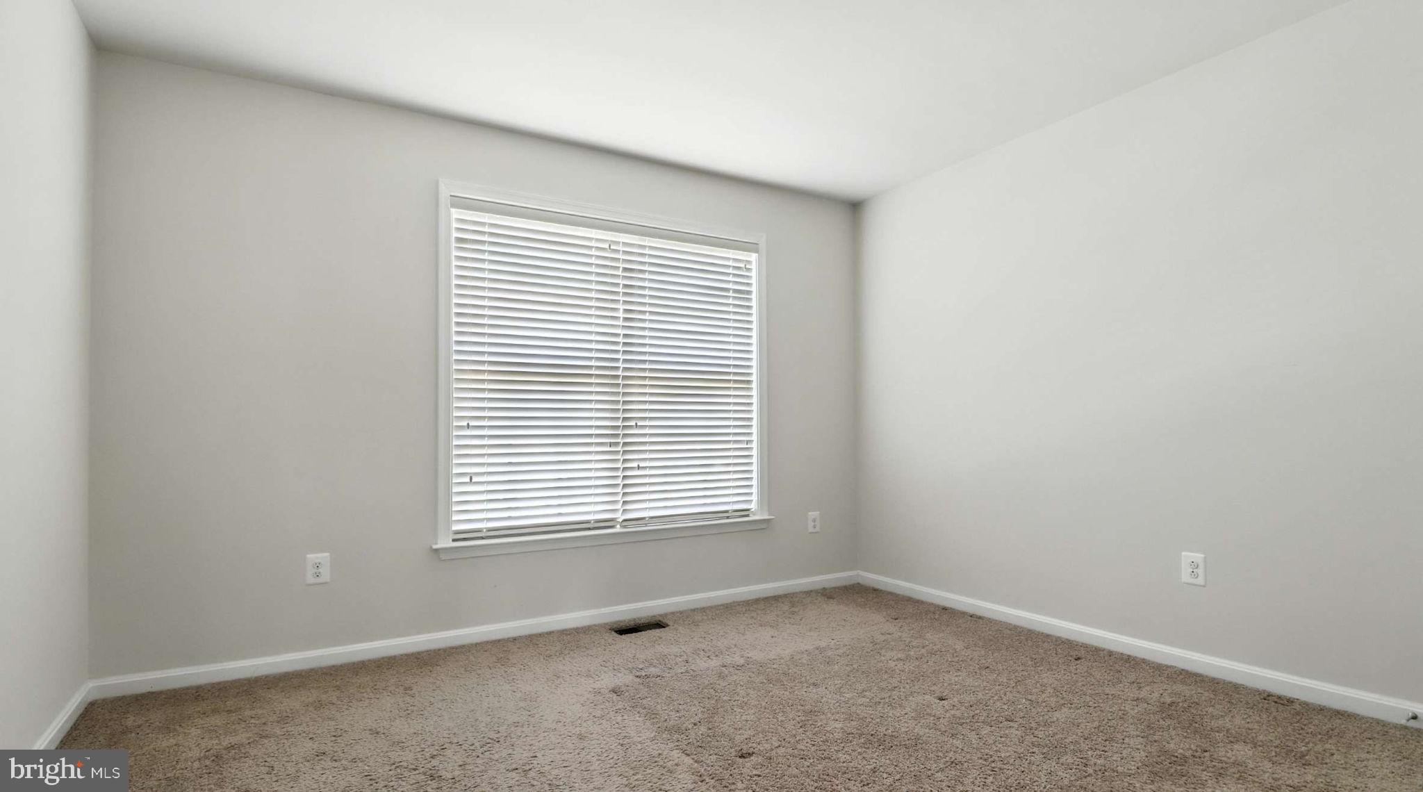 WOODMORE TOWNE CENTRE - Residential