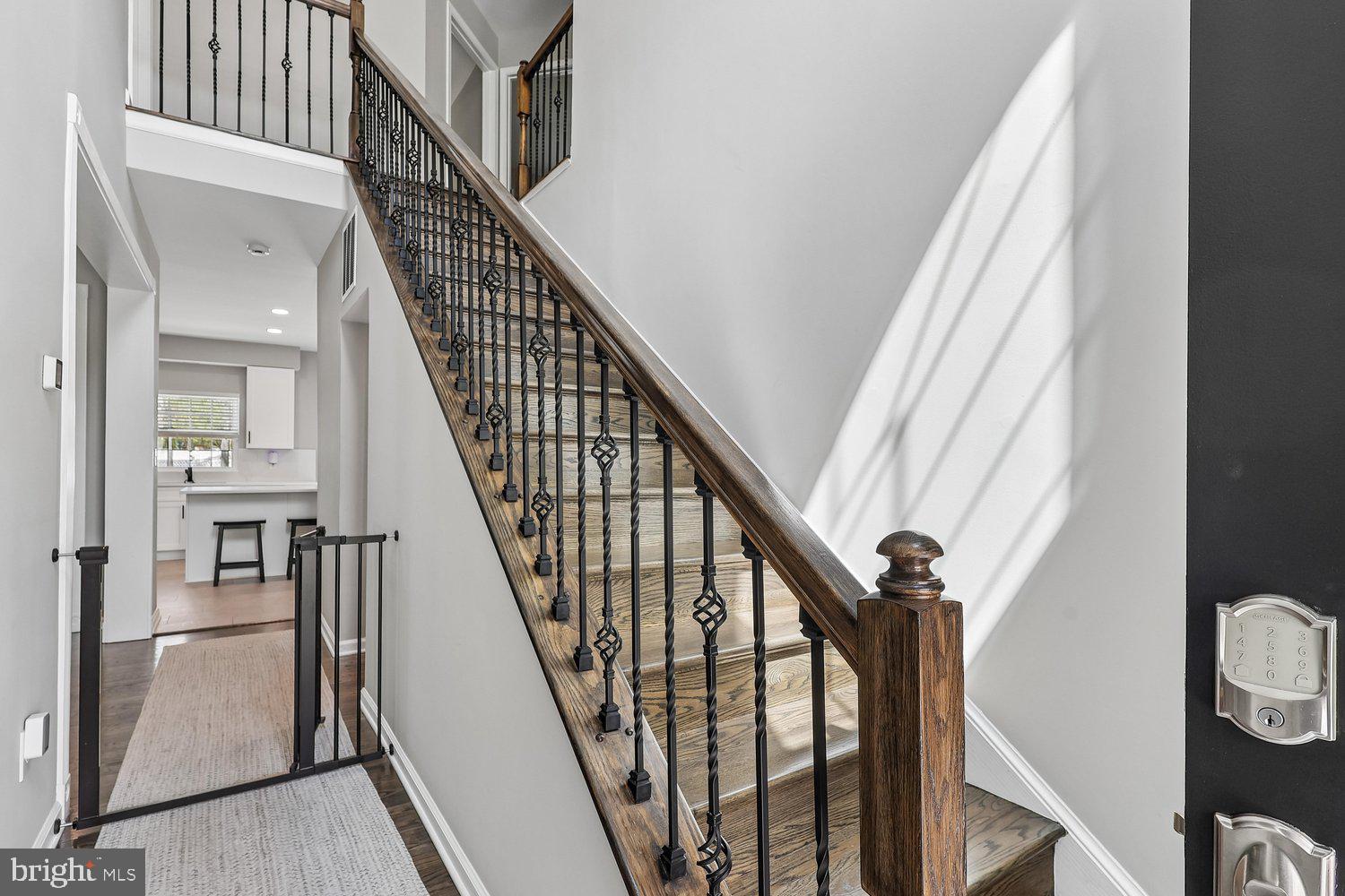 FARMINGTON VILLAGE - Residential