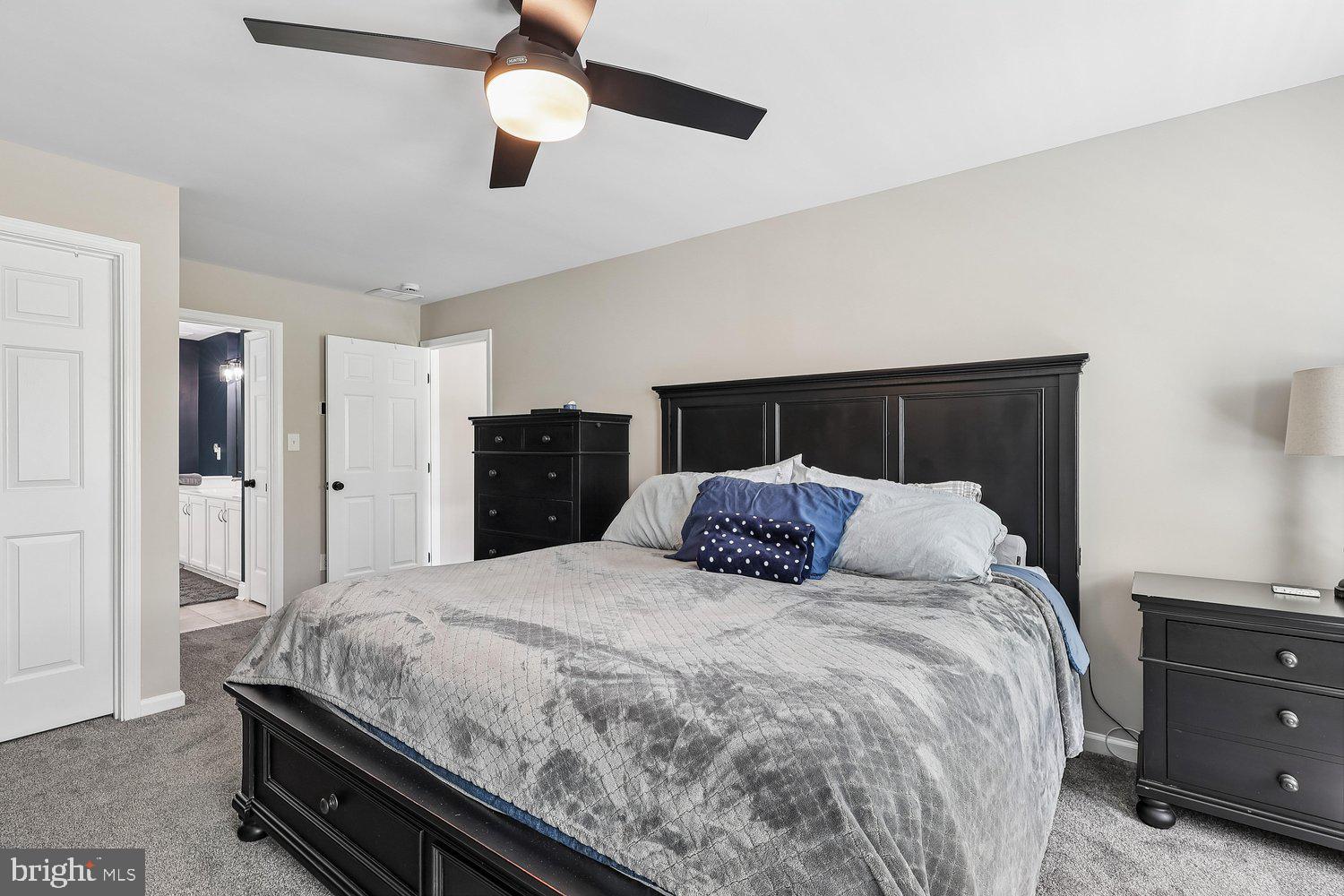 FARMINGTON VILLAGE - Residential