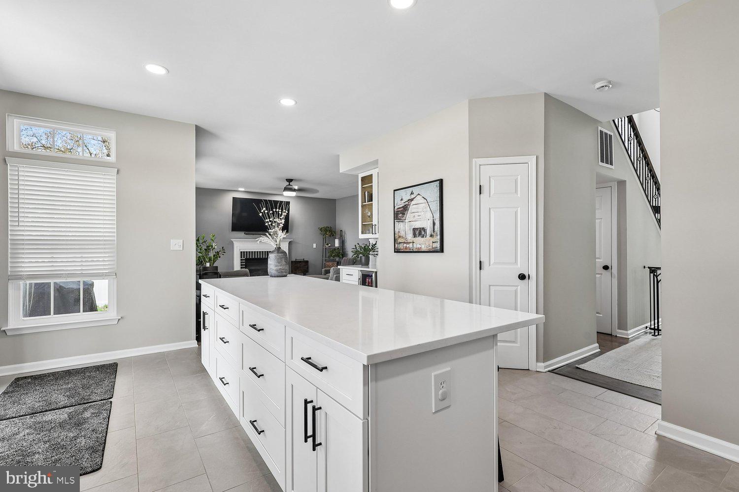 FARMINGTON VILLAGE - Residential