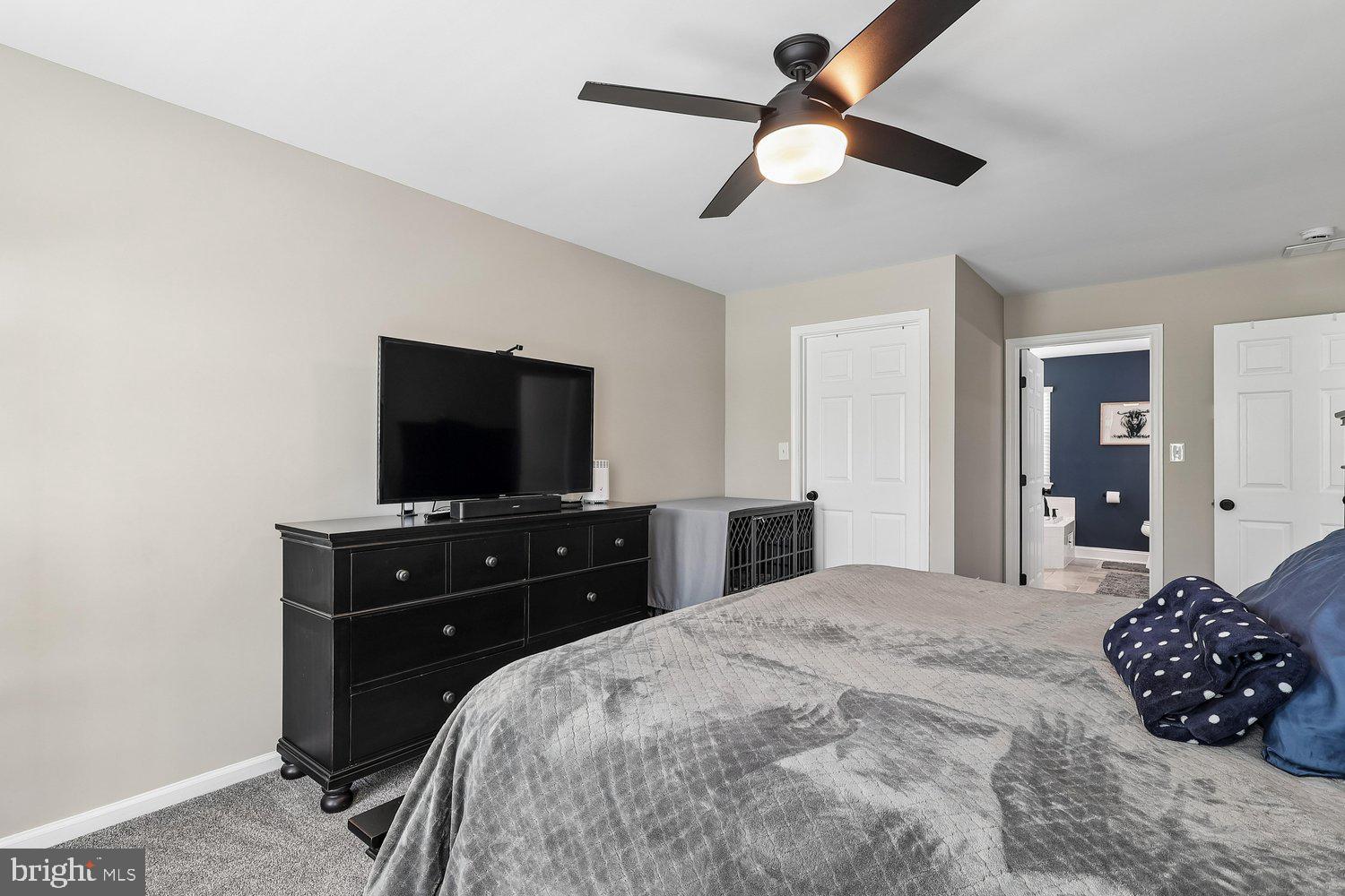 FARMINGTON VILLAGE - Residential