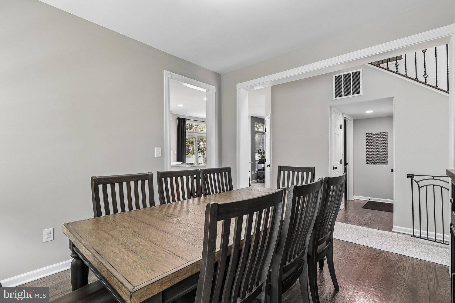 FARMINGTON VILLAGE - Residential