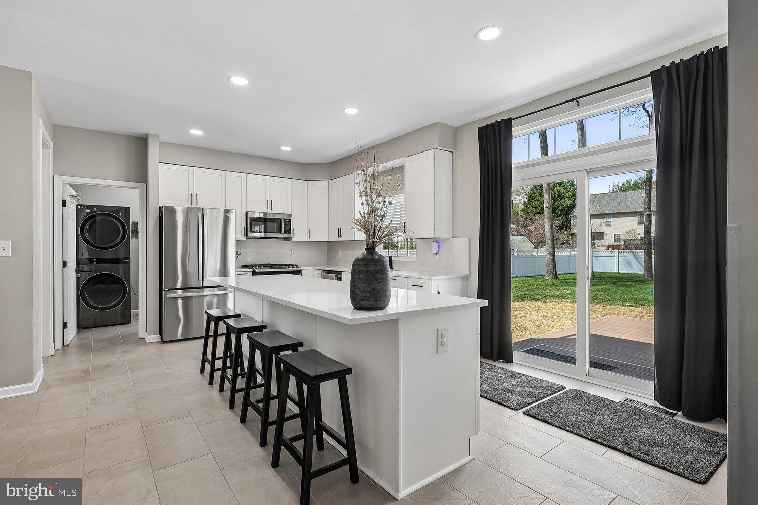 FARMINGTON VILLAGE - Residential