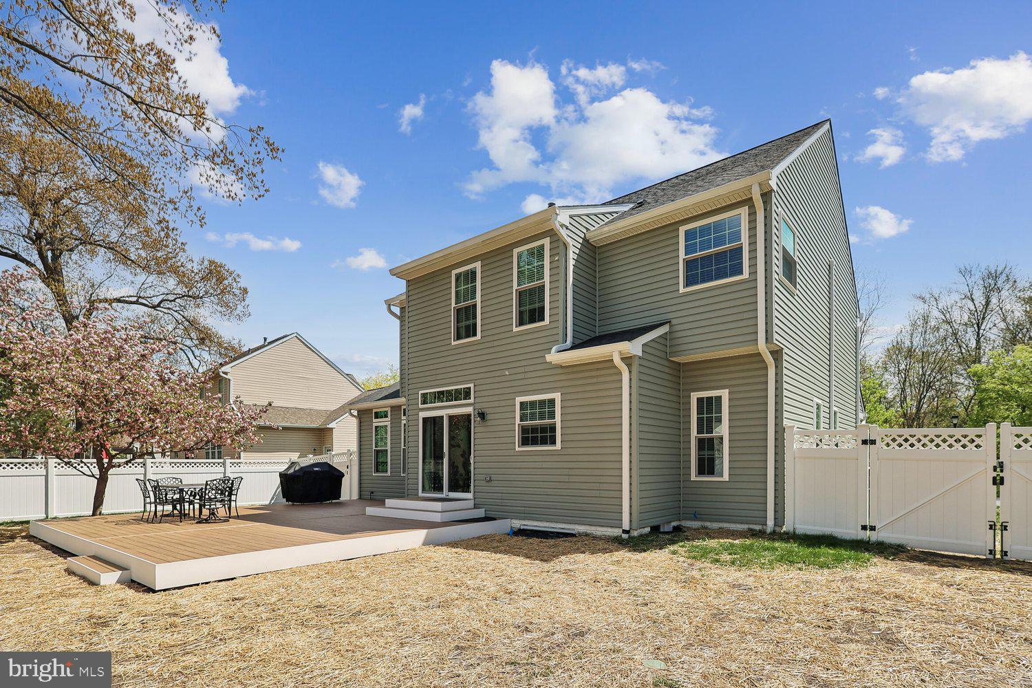 8196 BELL TOWER CROSSING