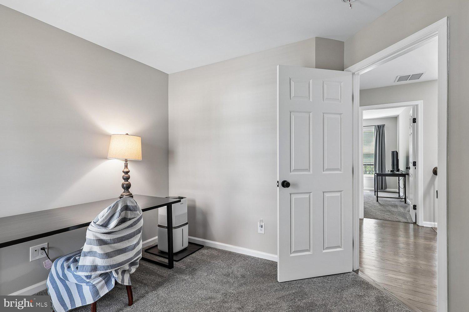 FARMINGTON VILLAGE - Residential