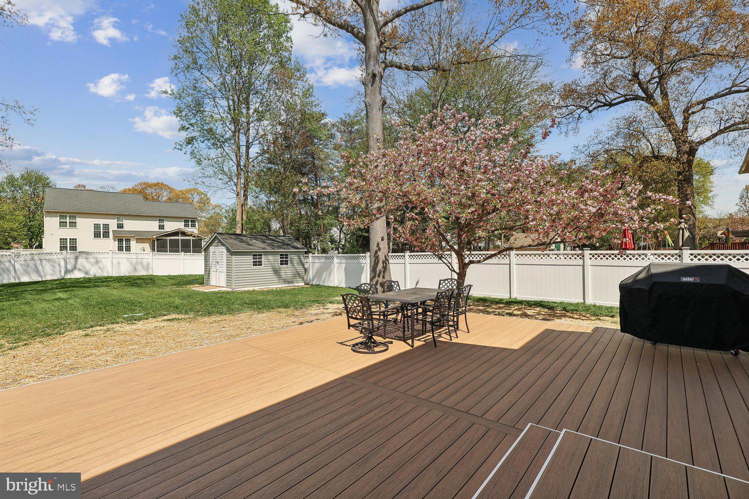 FARMINGTON VILLAGE - Residential