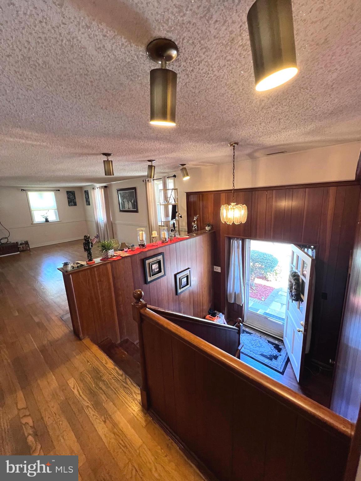 6364 CROCKETT LANE
