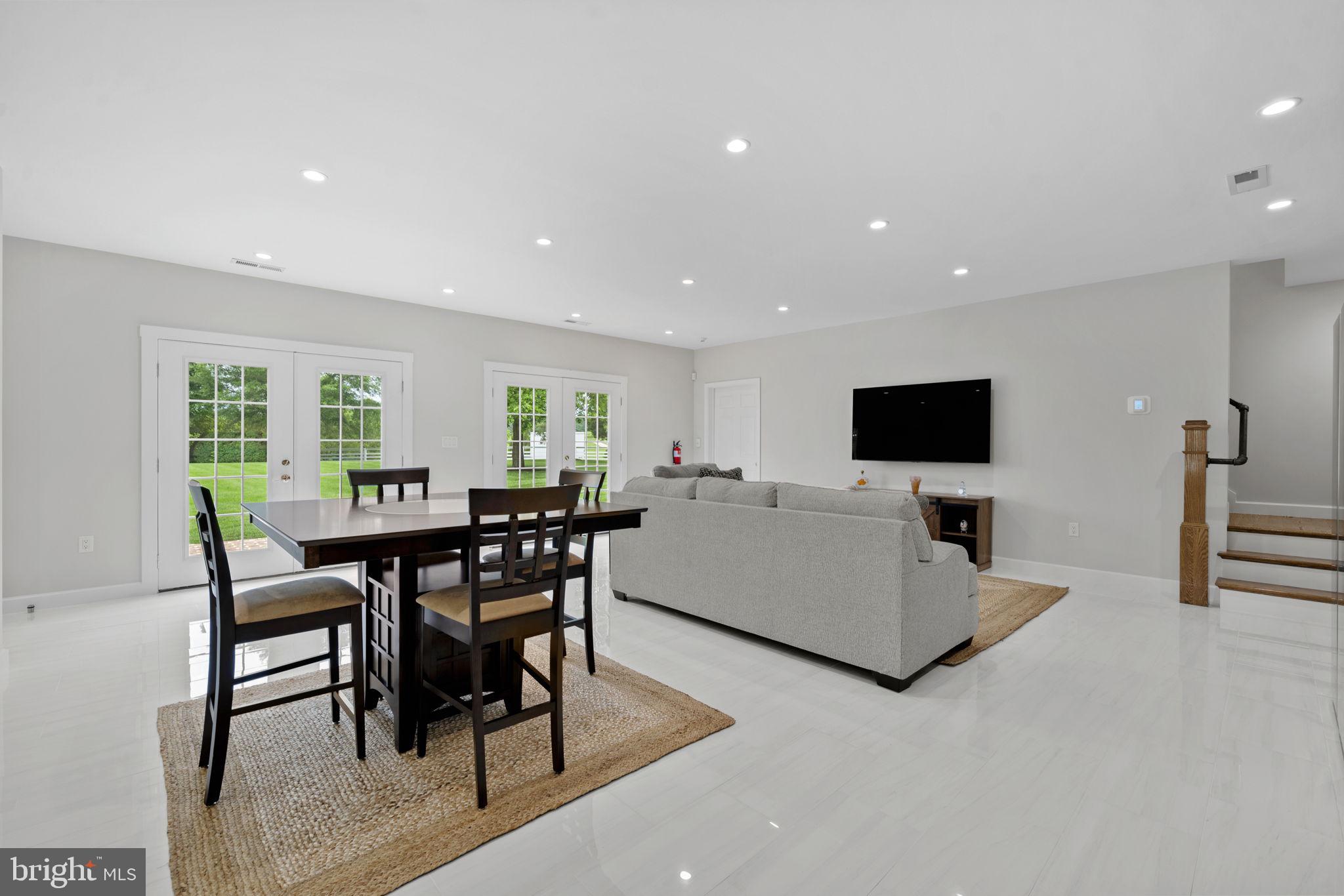 MOUNT IDA - Residential