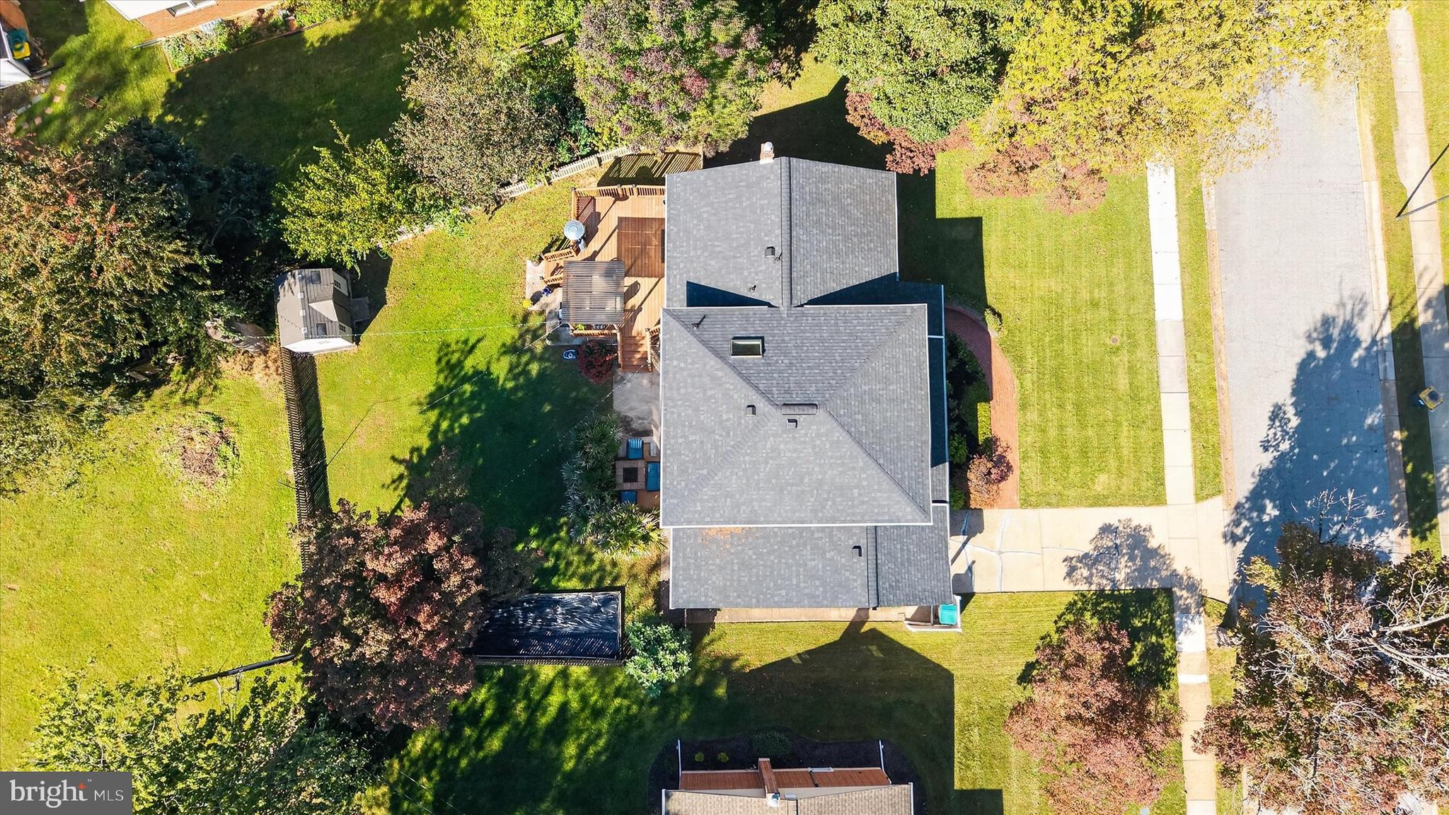 2720 BARDELL DRIVE