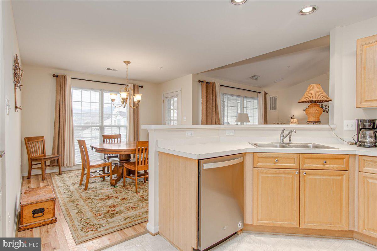 RIDGEVIEW - Residential