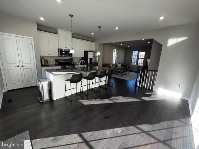 PARKSIDE - Residential Lease