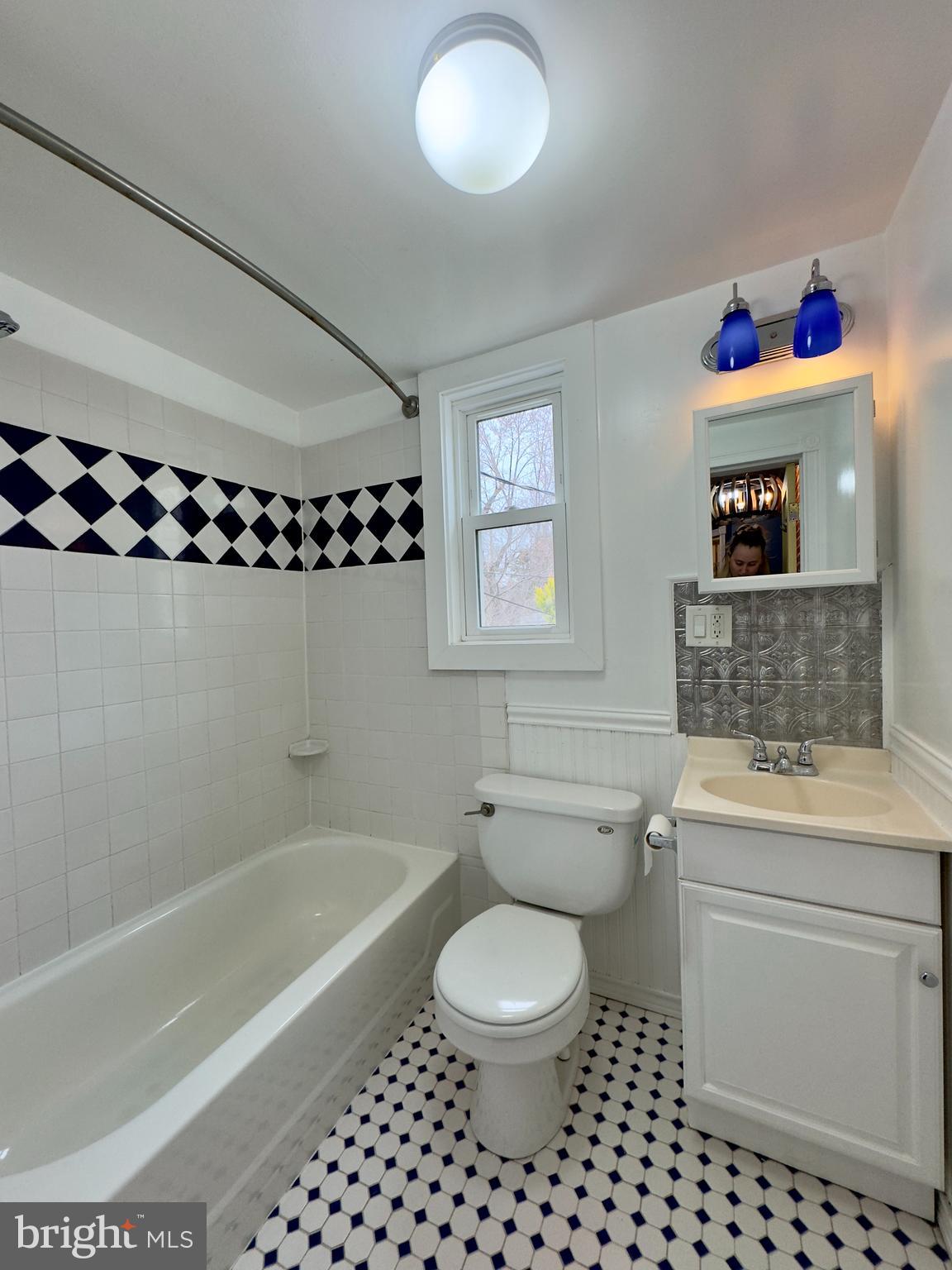 REMINGTON HISTORIC DISTRICT - Residential Lease