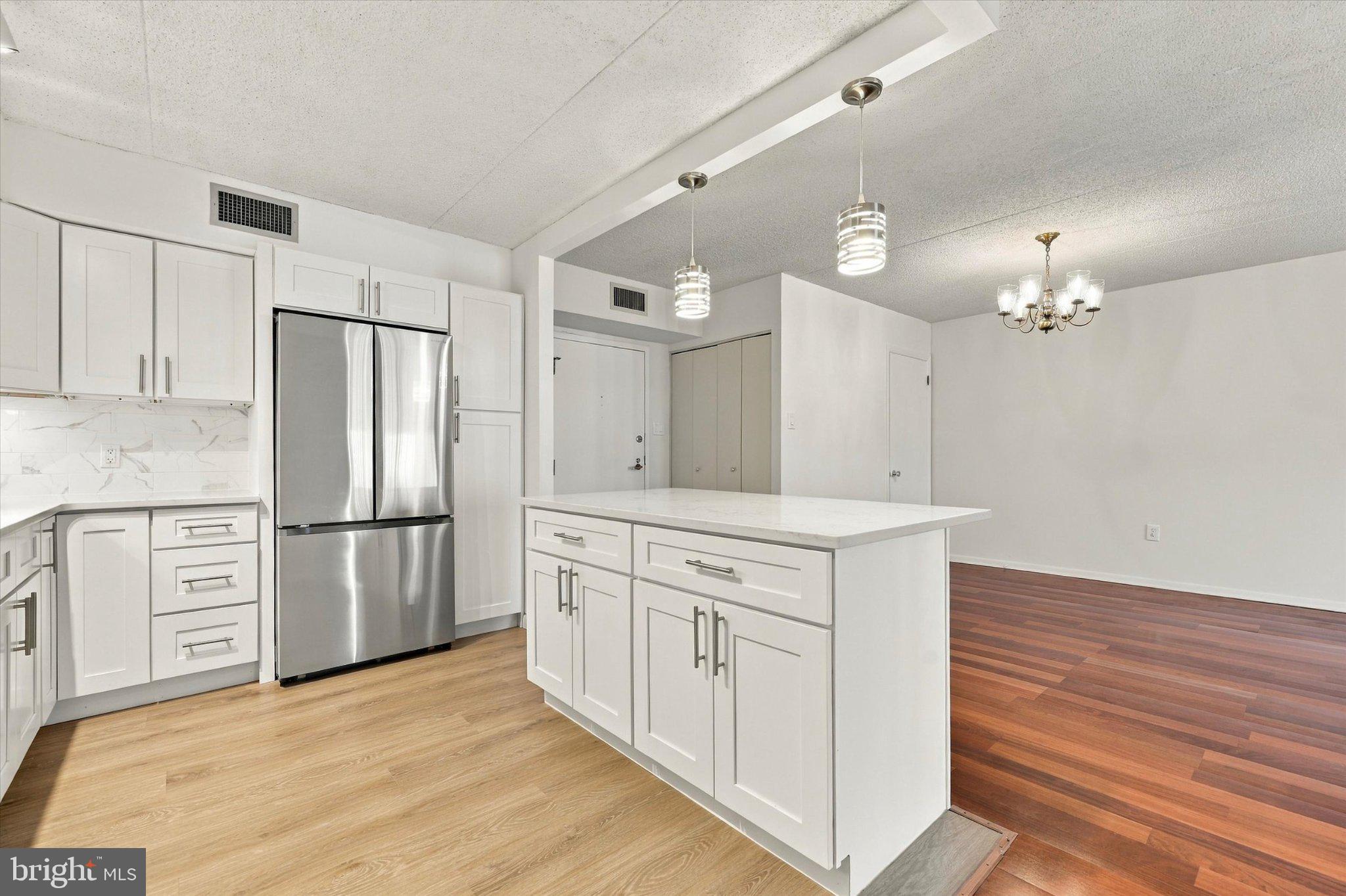 10918 VALLEY FORGE CIRCLE 918