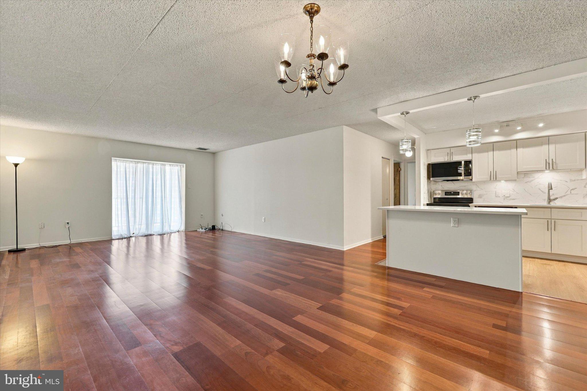 10918 VALLEY FORGE CIRCLE 918