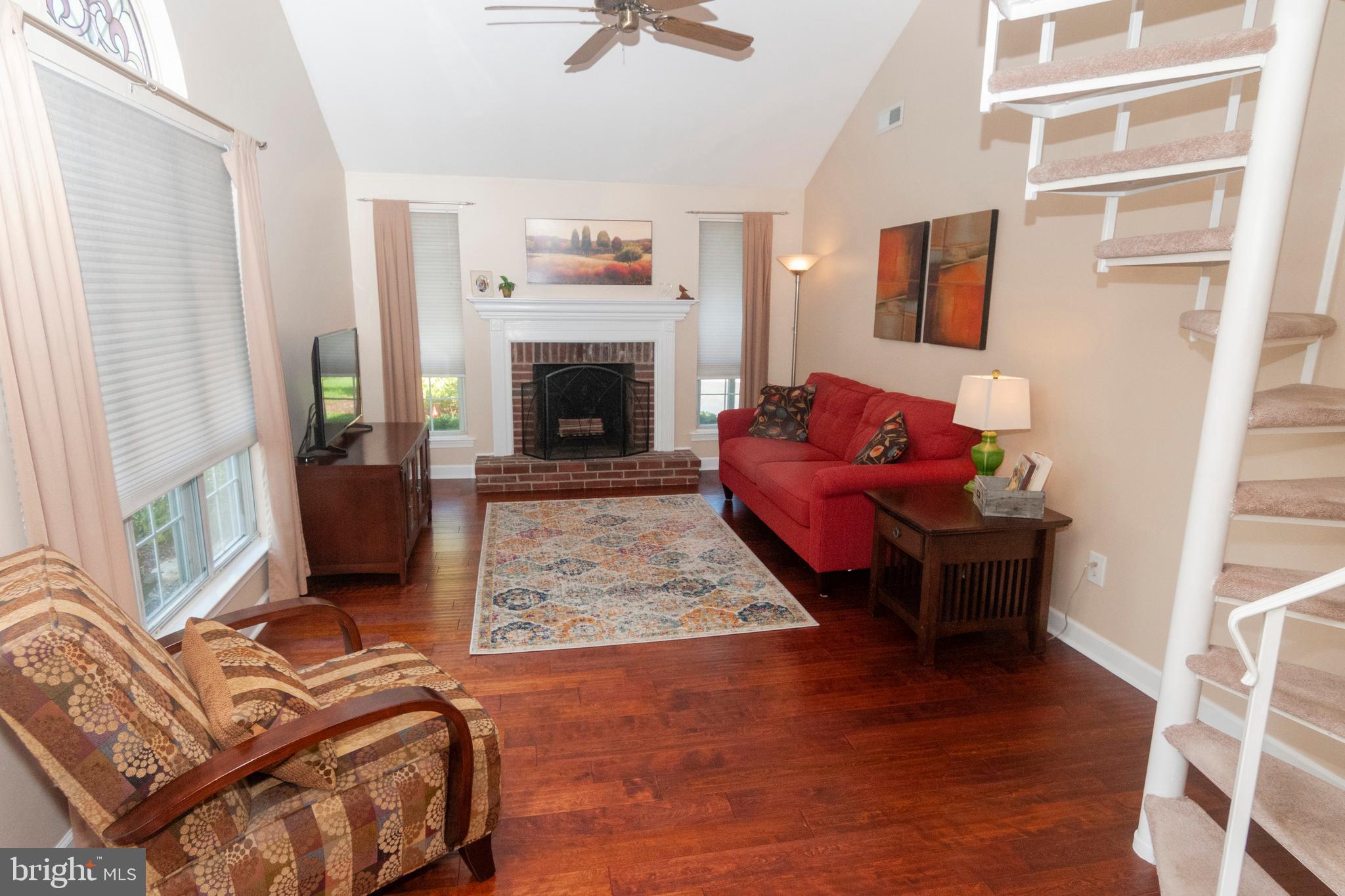 SUMMIT TRACE - Residential