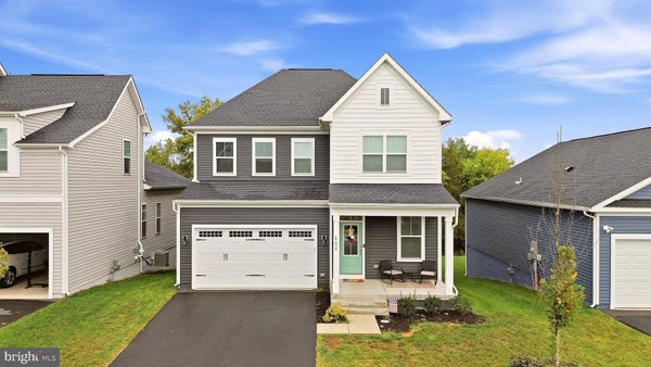 111 GOSHEN PL, STEPHENSON, VA 22656 - Image 8110512e7c1d4c7f8cd7c2c8ffe1a4dc/2443199512