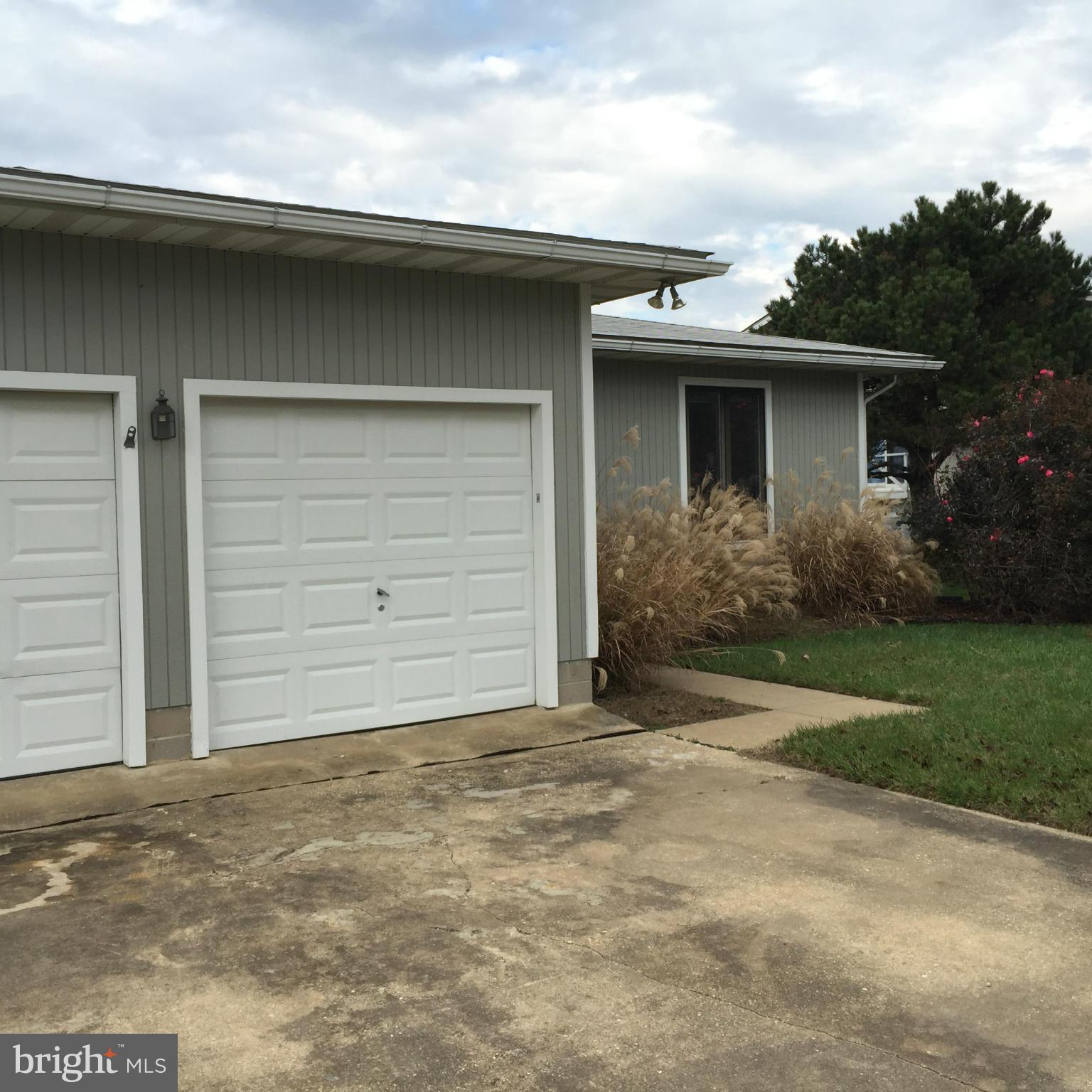 BAY CITY - Residential Lease