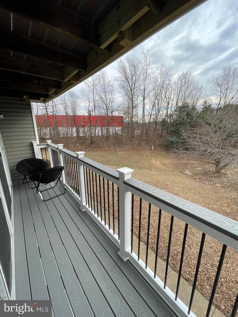 3371 YOST LANE C-202 DUMFRIES VA 22026