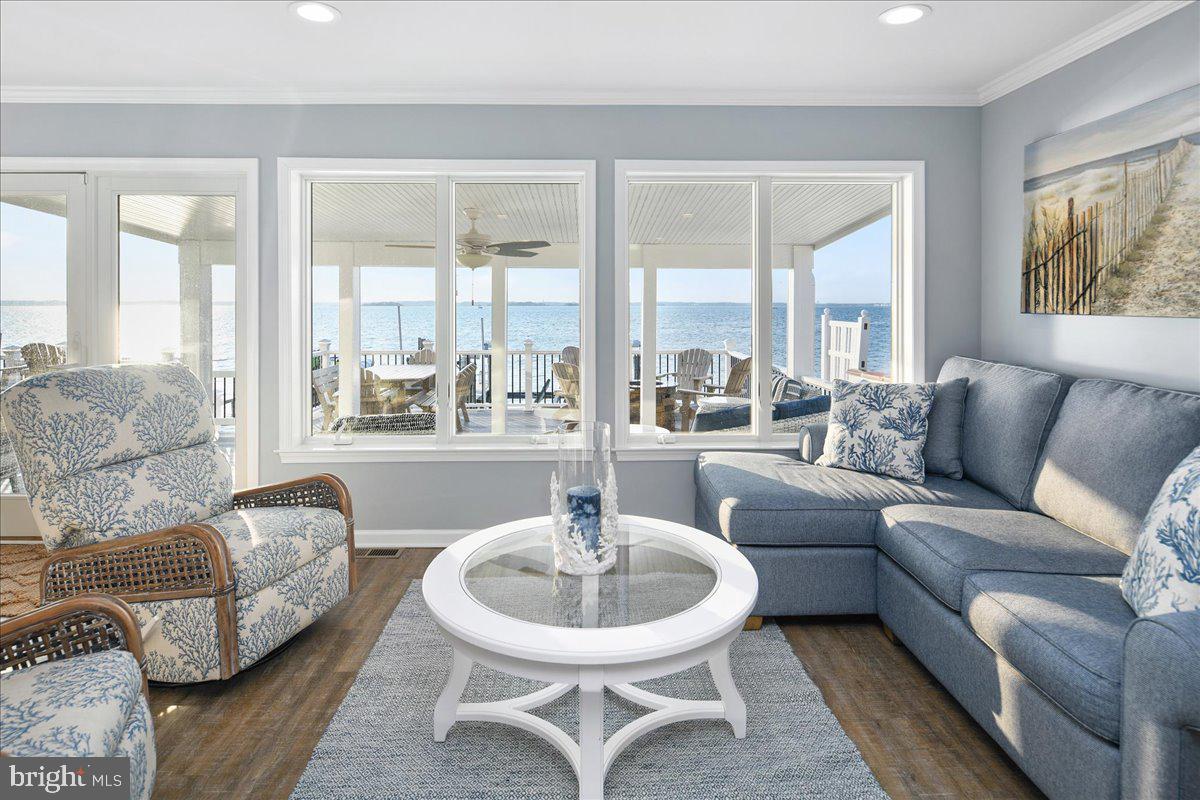 CAINE KEYS II EXT - Residential