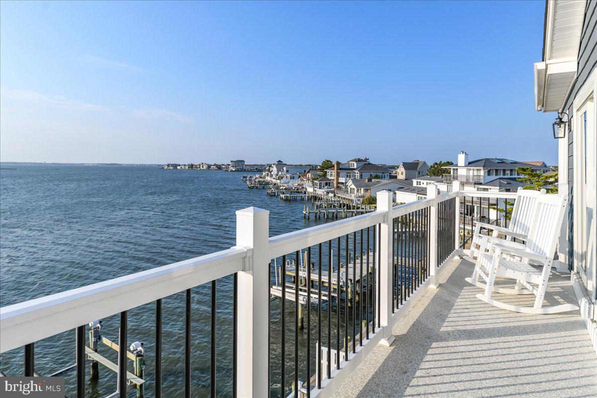 CAINE KEYS II EXT - Residential