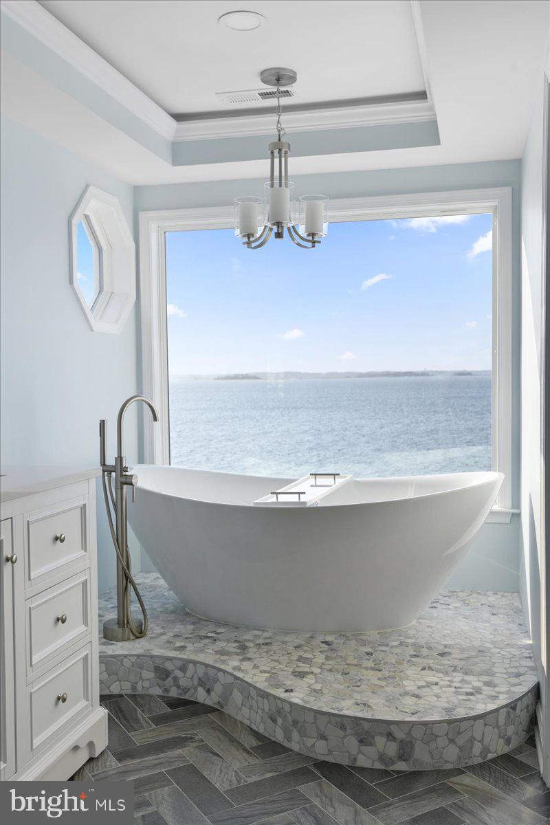 CAINE KEYS II EXT - Residential