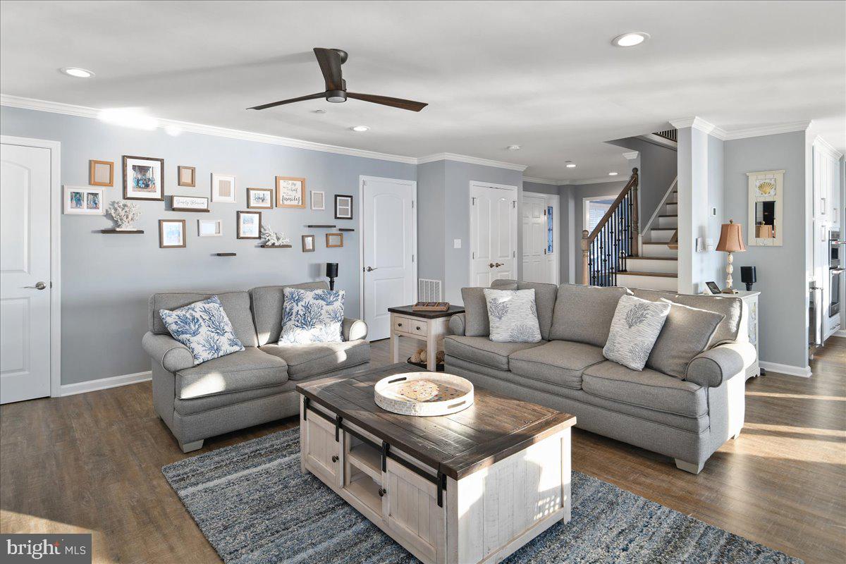 CAINE KEYS II EXT - Residential