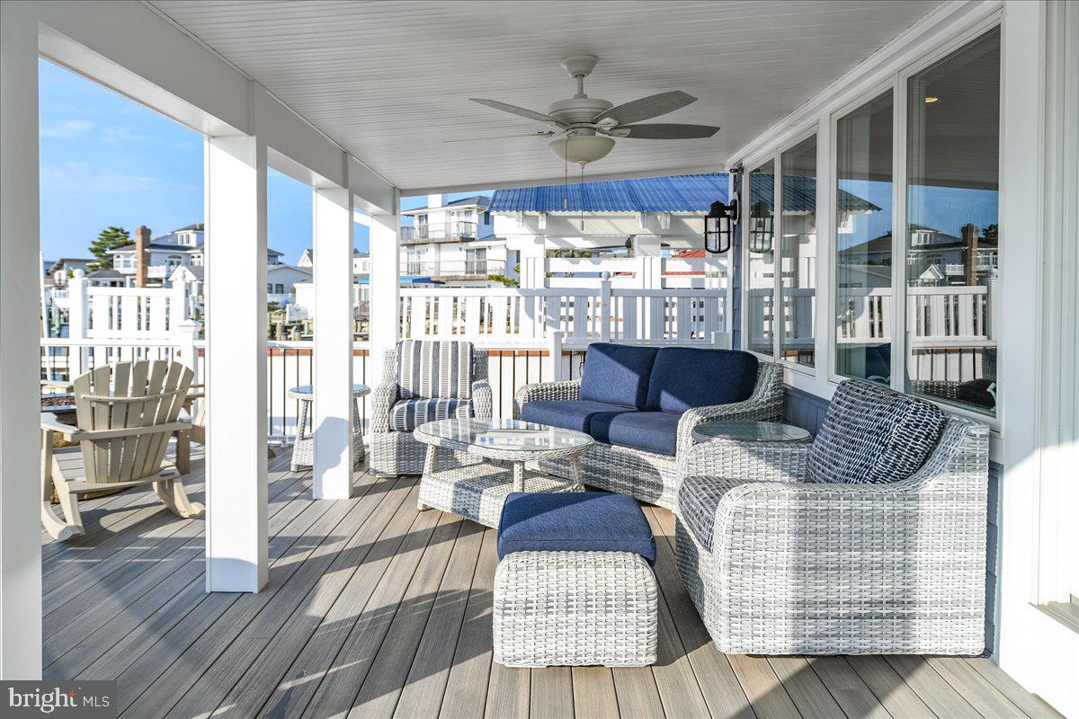 CAINE KEYS II EXT - Residential