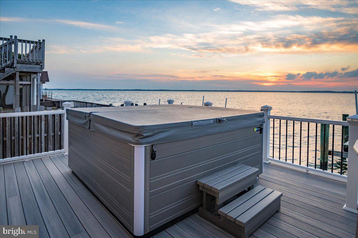 CAINE KEYS II EXT - Residential