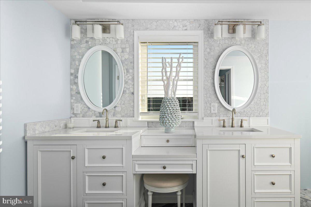 CAINE KEYS II EXT - Residential