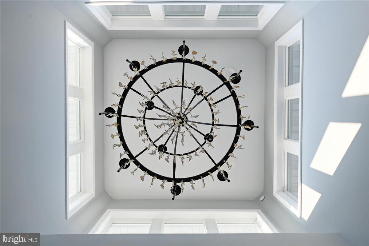 CAINE KEYS II EXT - Residential