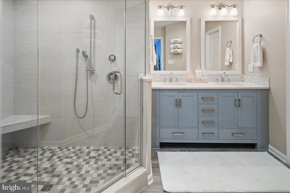 CAINE KEYS II EXT - Residential