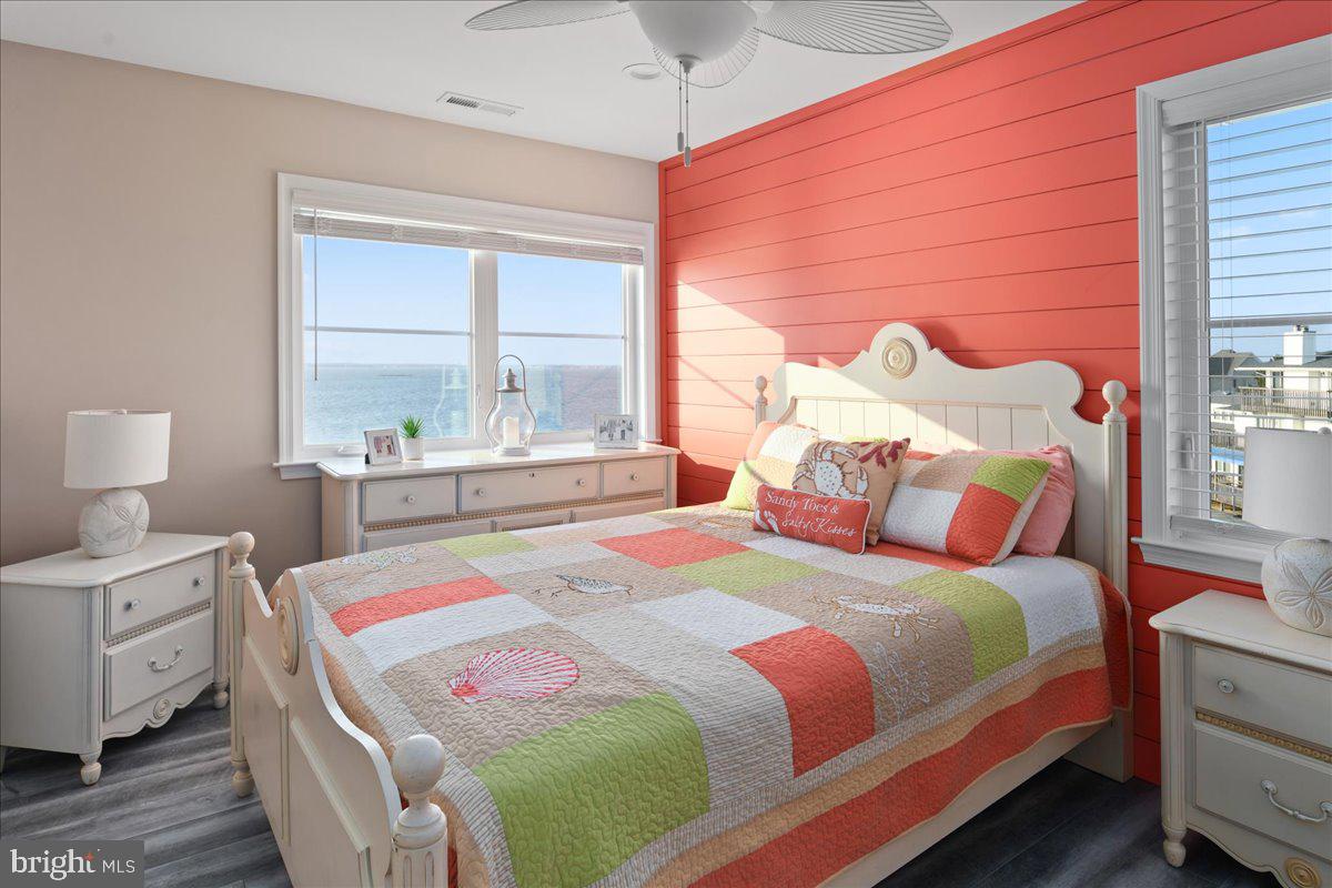 CAINE KEYS II EXT - Residential