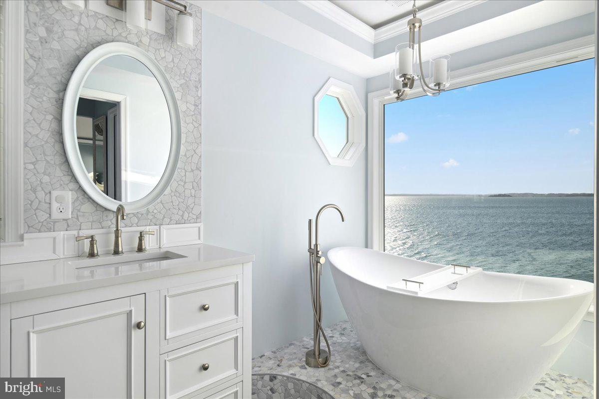 CAINE KEYS II EXT - Residential