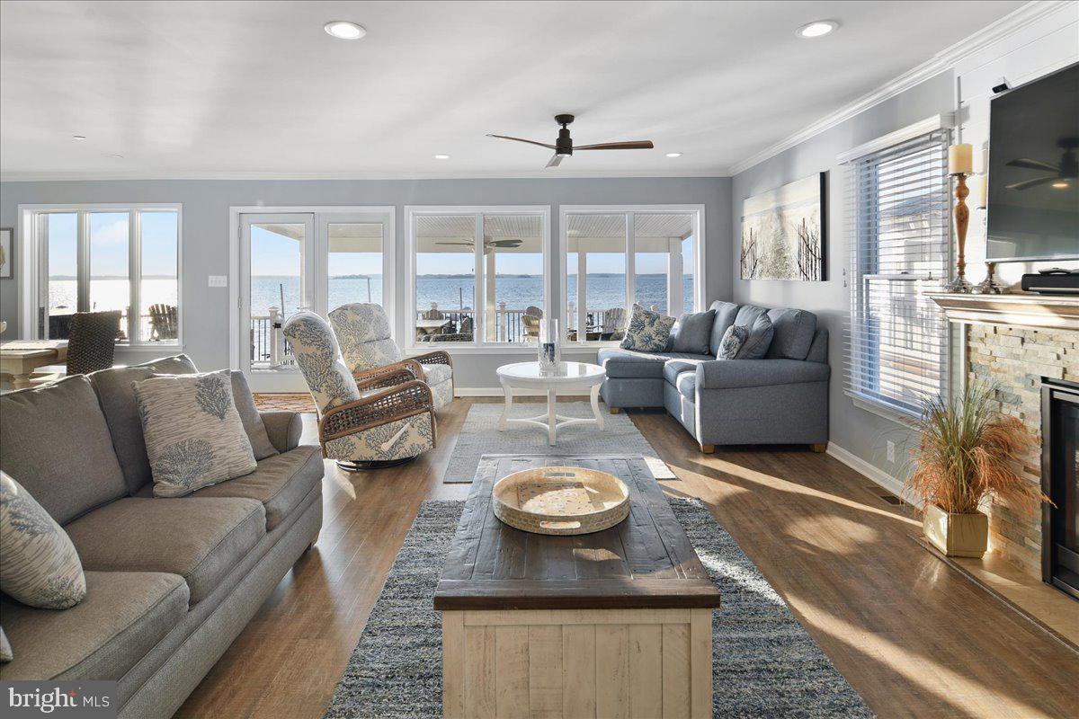 CAINE KEYS II EXT - Residential