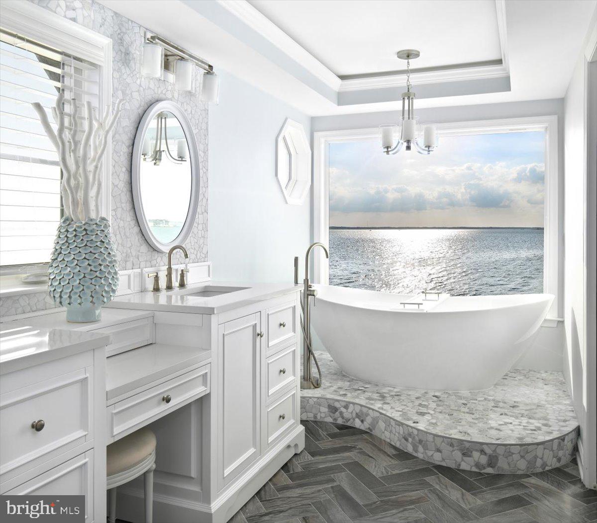 CAINE KEYS II EXT - Residential