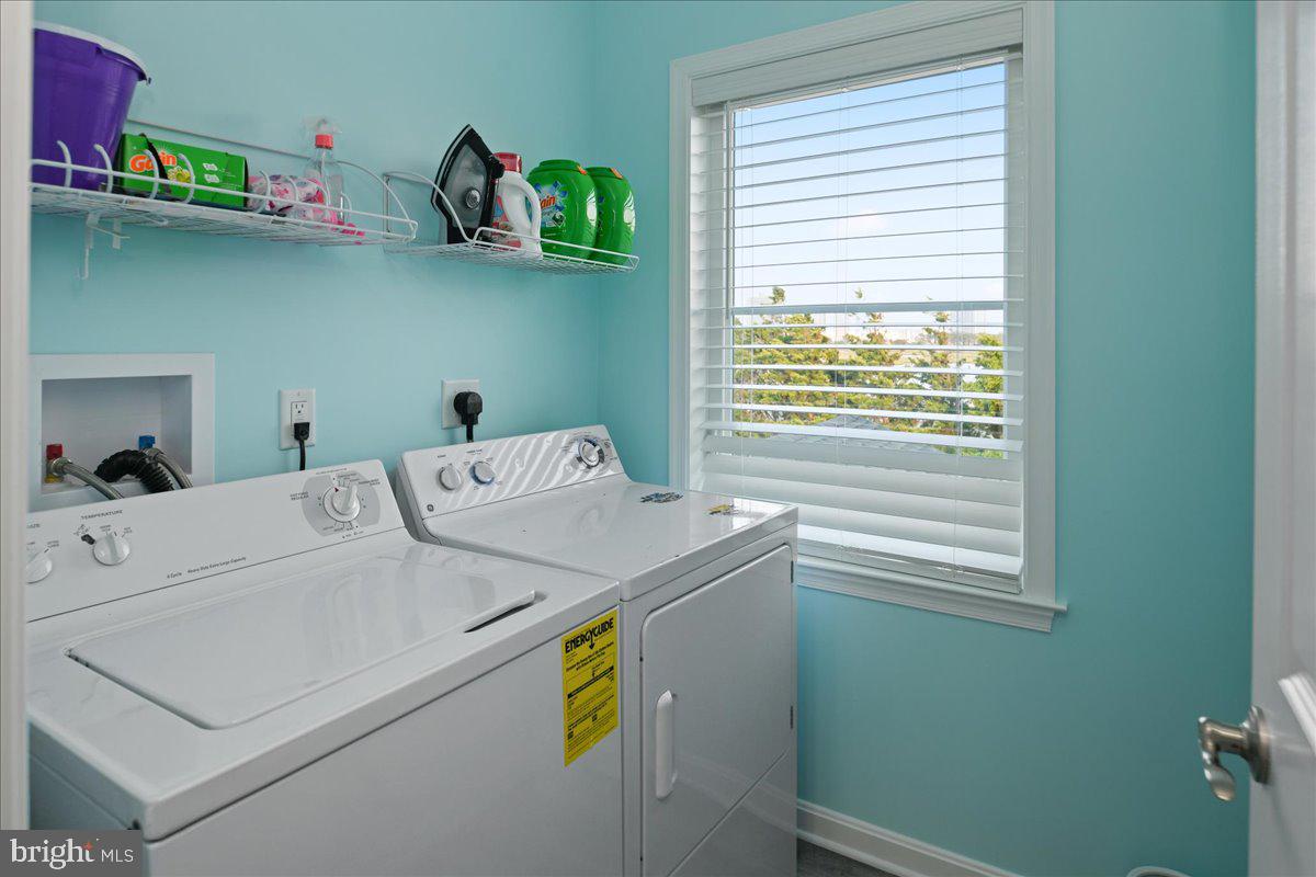 CAINE KEYS II EXT - Residential