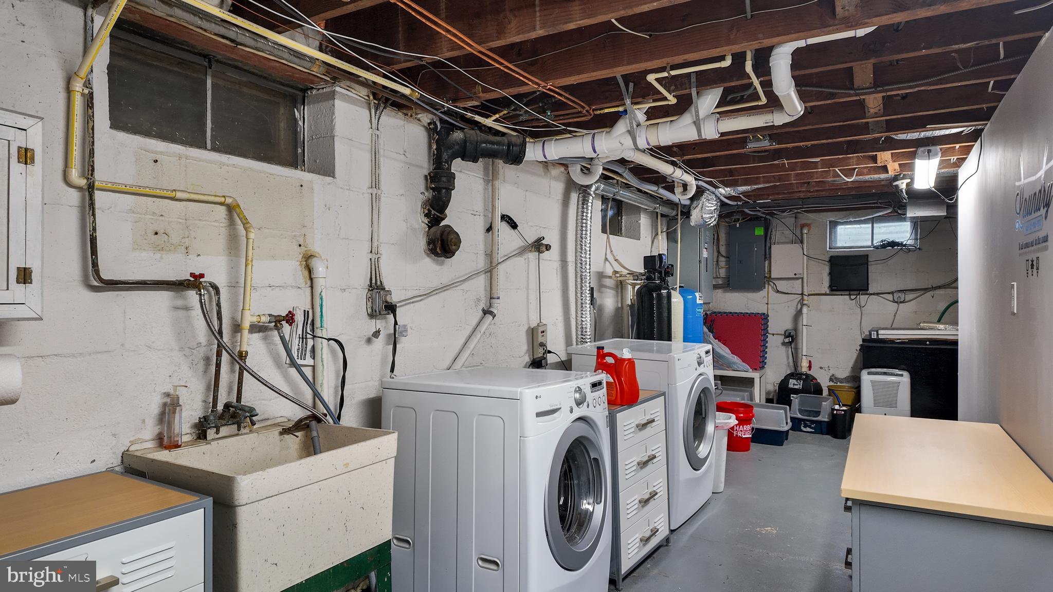 GLEN ARM - Residential