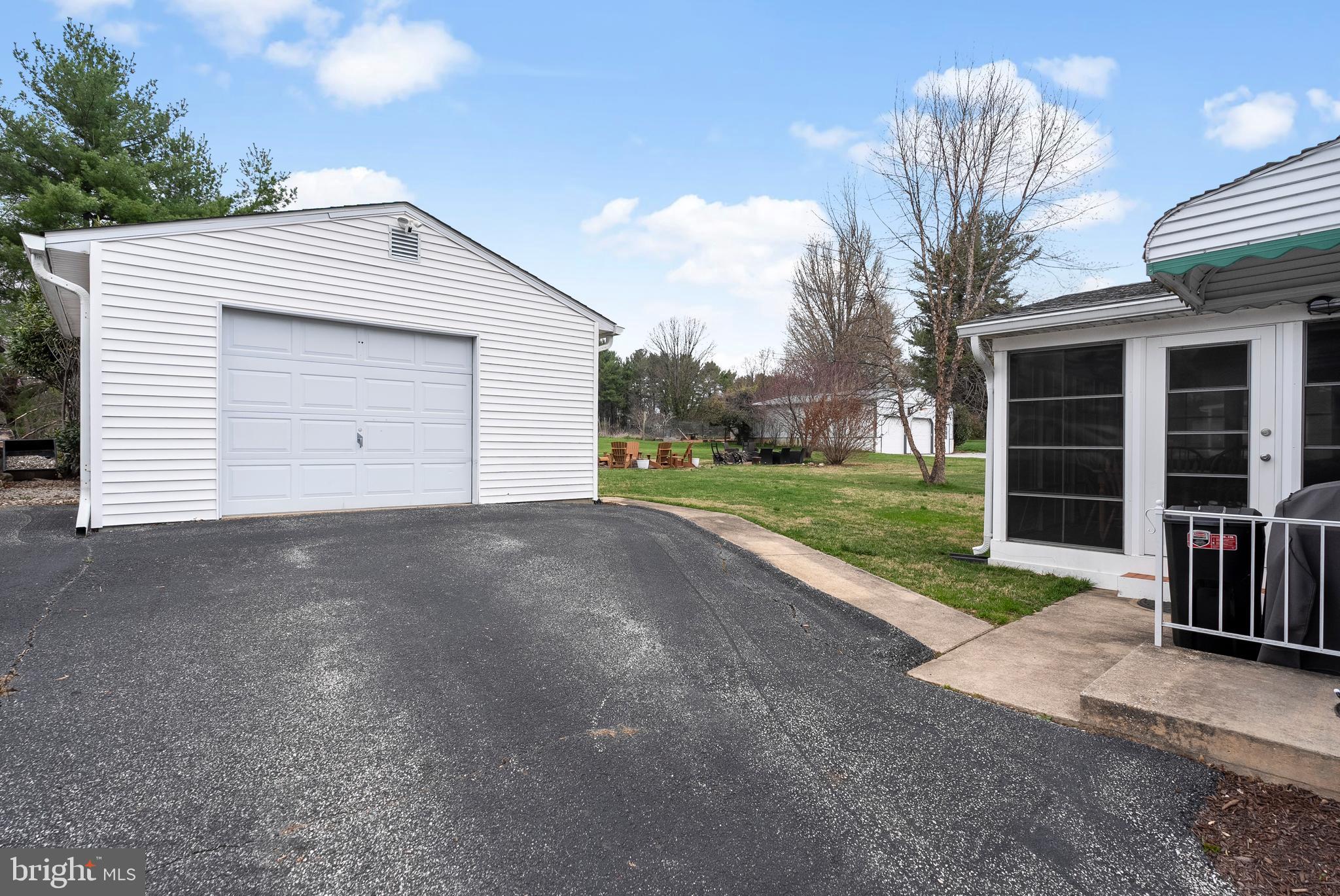 GLEN ARM - Residential