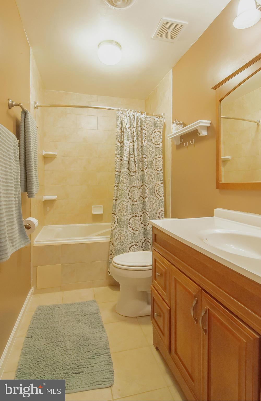 KENDALLWOOD ESTATES - Residential