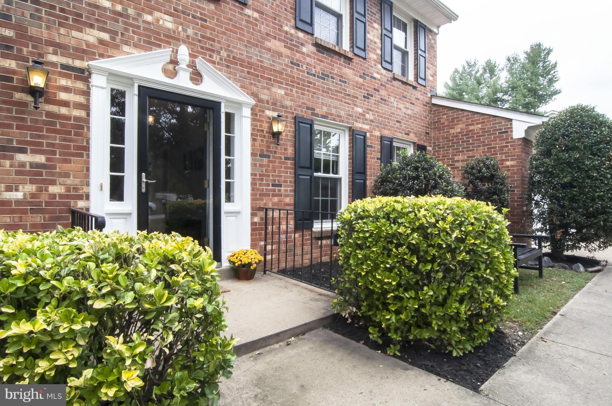 KENDALLWOOD ESTATES - Residential