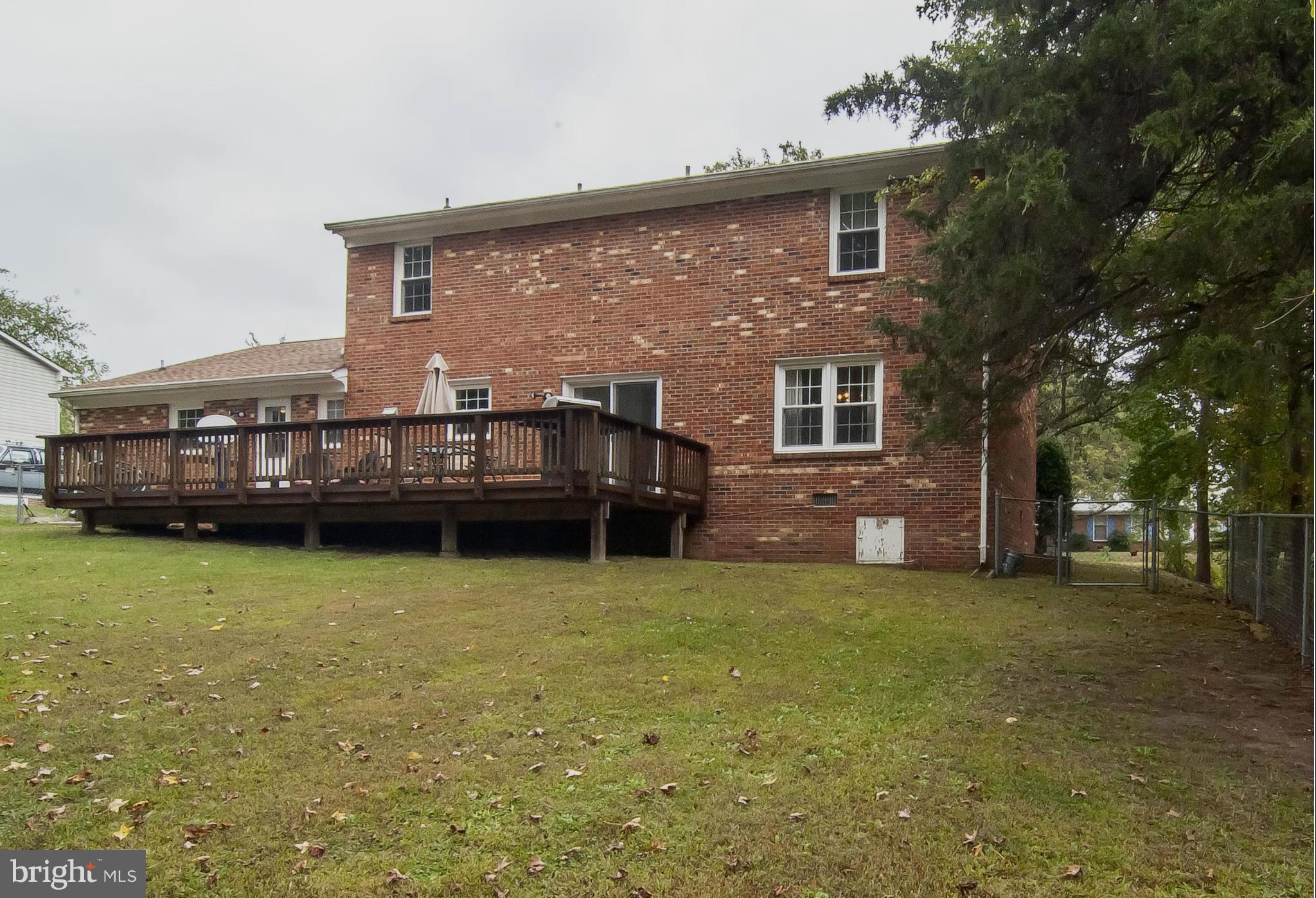 KENDALLWOOD ESTATES - Residential