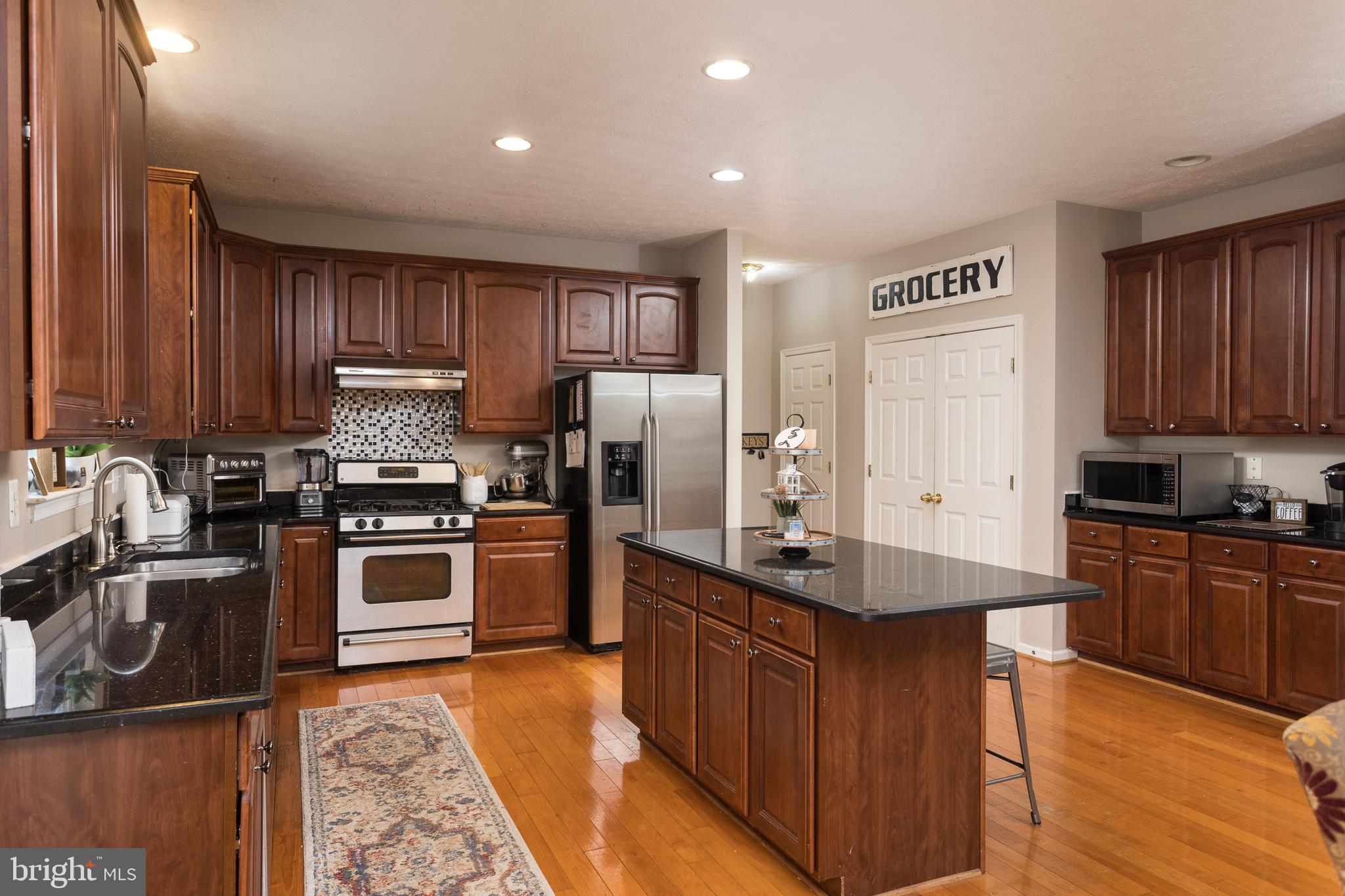 PATRIOTS GLEN - Residential