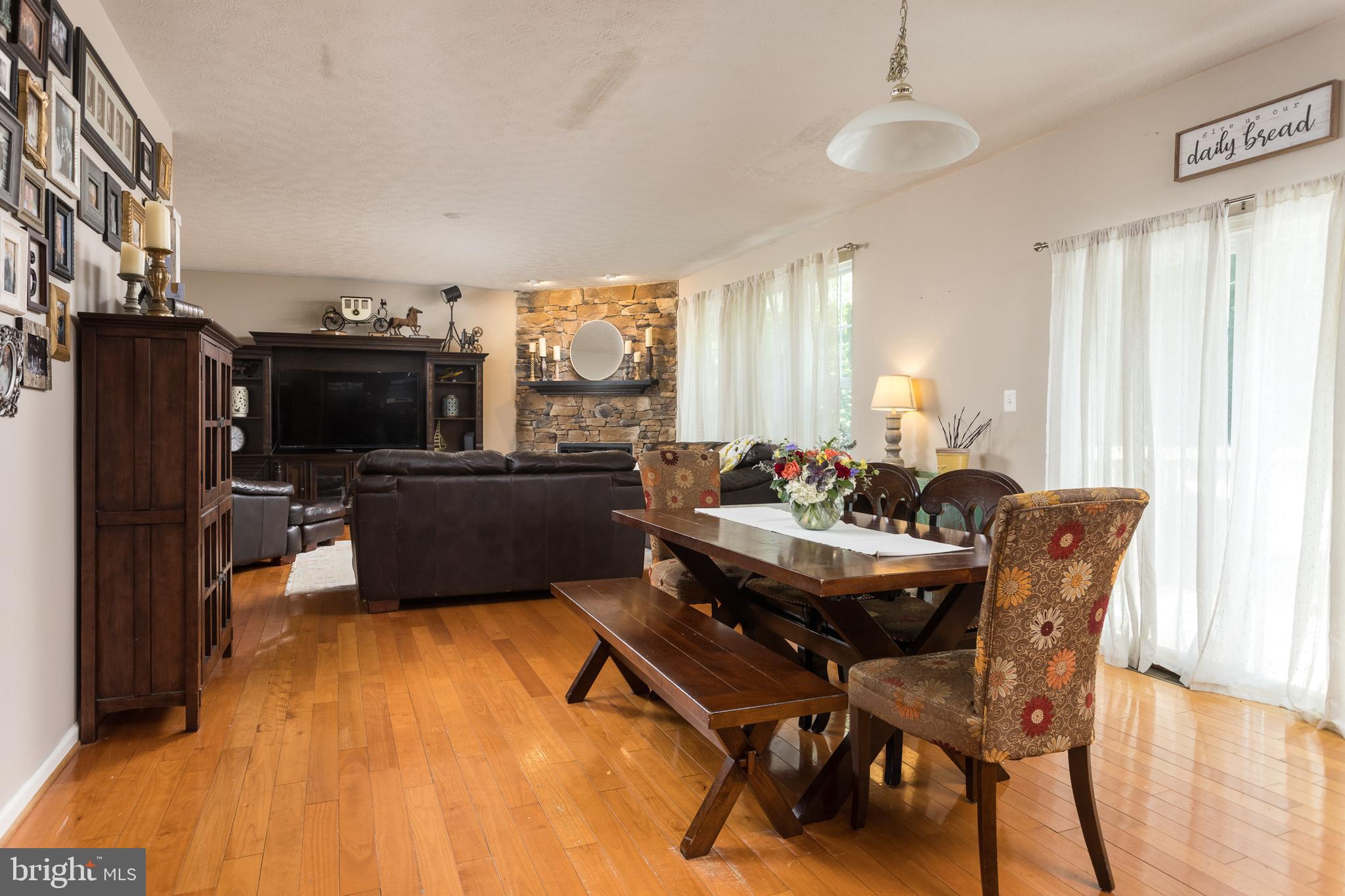 PATRIOTS GLEN - Residential