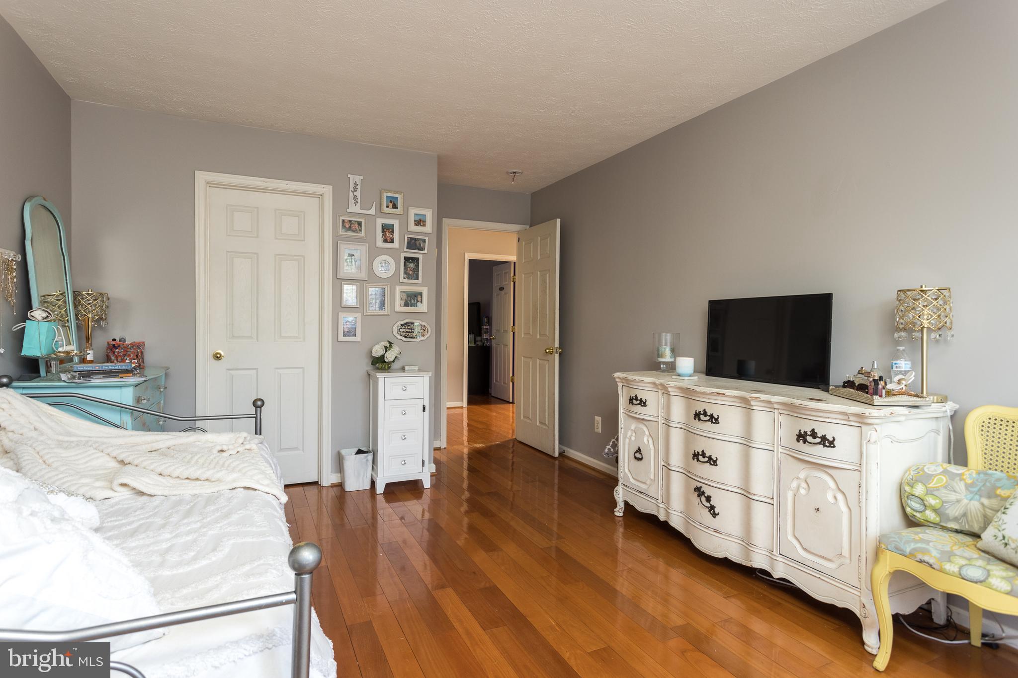 PATRIOTS GLEN - Residential